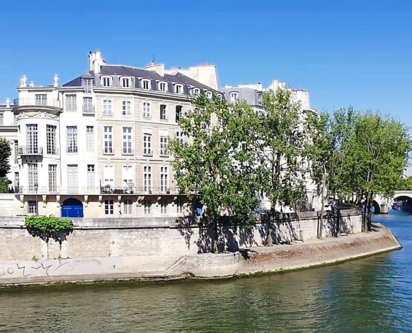 expat in Paris
